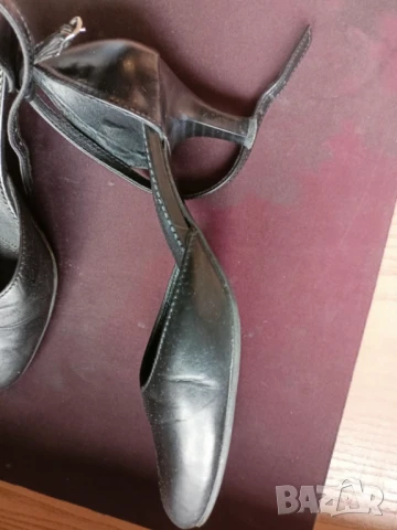 обувки естествена кожа 23.5 см, снимка 3 - Дамски обувки на ток - 51273946