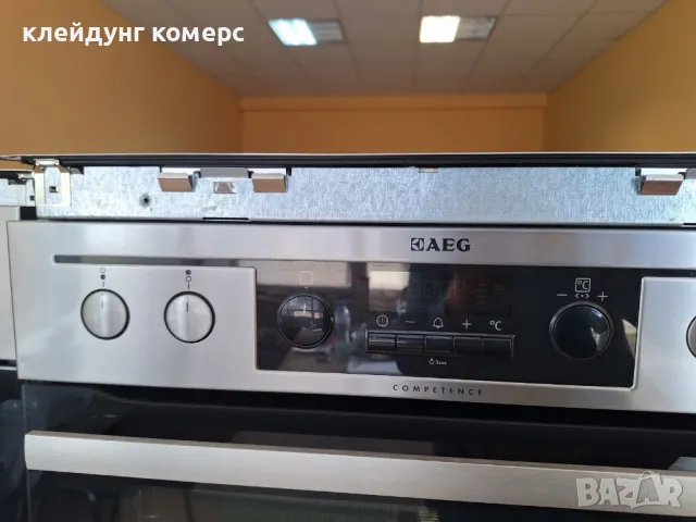 Фурна за вграждане с керамичен AEG COMPETENCE PYROLIS 74л. , снимка 3 - Печки, фурни - 47743105