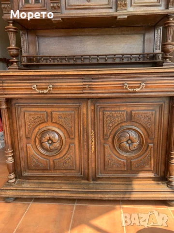 Уникално красив старинен шкаф,скрин,бюфет(Масив)-19 век, снимка 5 - Бюфети - 50625555