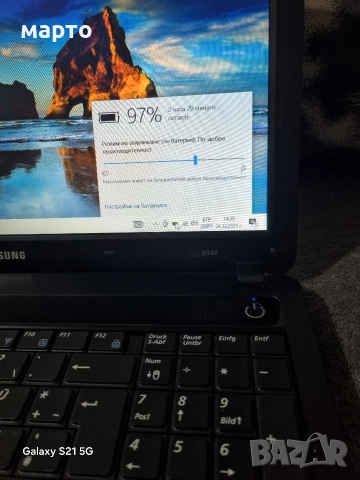 Лаптоп Samsung R540, снимка 4 - Лаптопи за дома - 52891638