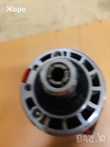 Акумулаторна оберфреза Милуоки M18 FT R8, снимка 6 - Други инструменти - 54183655