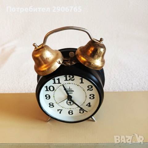 Часовник будилник ARADORA с кабанки стар работещ, снимка 2 - Антикварни и старинни предмети - 53618924