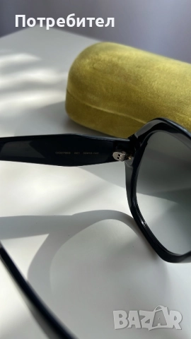 Gucci - оригинални с калъф, снимка 4 - Слънчеви и диоптрични очила - 51910161