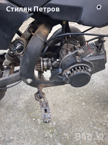 Бензинов детски мотор, снимка 5 - Мотоциклети и мототехника - 54180949