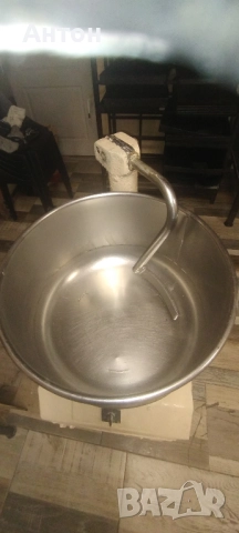 Тестомесачка, снимка 2 - Друго търговско оборудване - 52583928