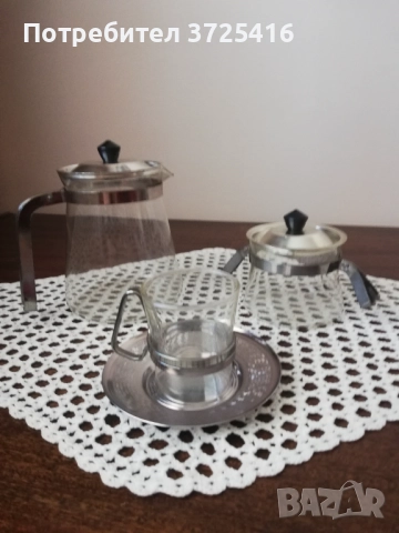 Сервиз за кафе 8 броя чаши и чинийки с каничка и захарница, снимка 2 - Сервизи - 51022328