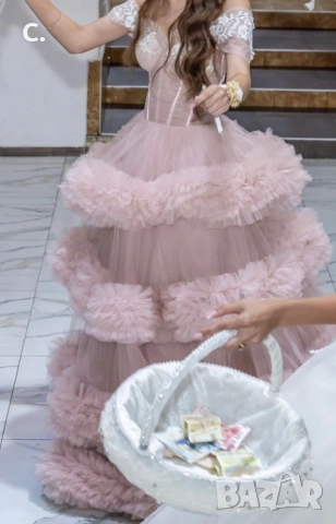 Дамска официална рокля