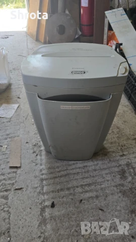 Шредер за листа А4 quigg av700