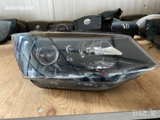 Десен фар Skoda Fabia 3. Led. Шкода Фабиа III. 2014-18г. Оригинален. 6V1941016B.