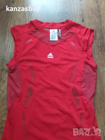 adidas techfit - страхотен мъжки потник КАТО НОВ, снимка 1 - Други - 46687371