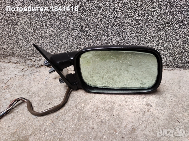 Дясно ел. огледало Пасат 2/ Б3, снимка 2 - Части - 53653060
