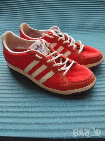 Adidas 100% оригинални маратонки, снимка 4 - Маратонки - 53937363