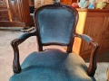 Дъбово кресло с дърворезба и плюшена дамаска , снимка 6