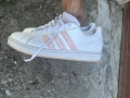 Дамски кецове Adidas, снимка 1
