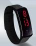 Спортен унисекс LED часовник-гривна бърз бутон за управление  ЧЕРЕН", снимка 1 - Гривна - 45818752