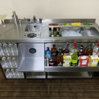 Професионална неръжсаема маса за коктейли + мивка , снимка 1 - Обзавеждане за заведение - 45350700