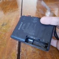 Стар диктофон Sony, снимка 6 - Други ценни предмети - 44958459