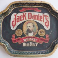 Ламаринен рекламен поднос уиски Jack Daniels , снимка 7 - Колекции - 45338683