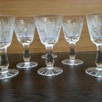 Кристални чаши , снимка 1 - Антикварни и старинни предмети - 45906459