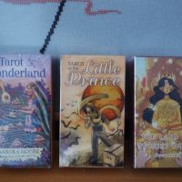 Приказни таро карти:Tarot of Wonderland & Little Prince Tarot & The Land of Stories, снимка 1 - Карти за игра - 45284323