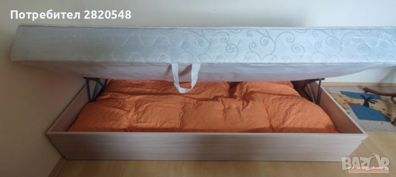 Единично легло с матрак и мехенизъм, снимка 1