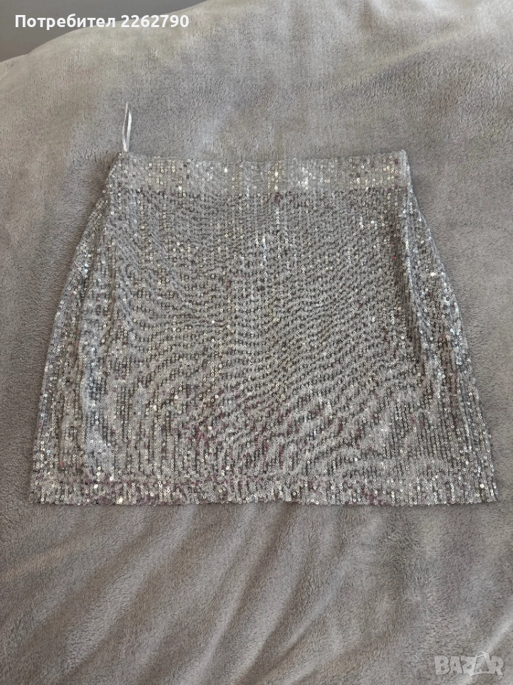 Сребриста пола с пайети Stradivarius, снимка 1