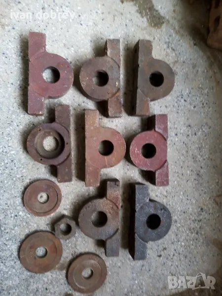 челюсти за ос на циркуляр и други., снимка 1