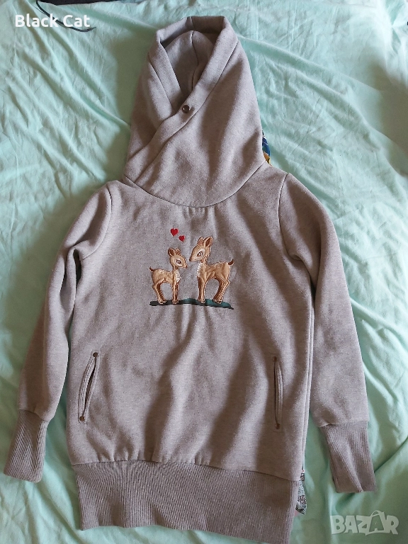 Суичър с апликация, бродерия, снимка 1