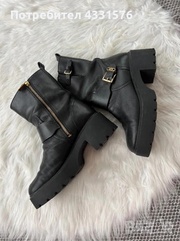 Обувки Michael Cors, снимка 2 - Дамски ежедневни обувки - 52475152