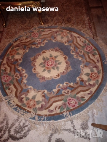 Вълнен килим 