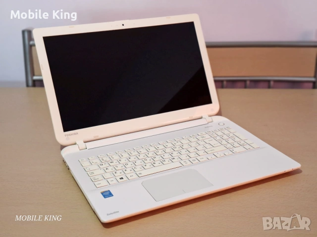 Снежнобял Toshiba Satellite L50-B – Бърз SSD, 94% Батерия, Като НОВ!, снимка 6 - Лаптопи за работа - 54016061