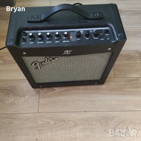 Fender Mustang I v2 моделинг усилвател за китара, снимка 1 - Други - 48980595