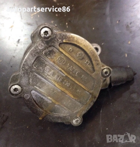 Вакуумна помпа 2.2 CDI Om646 за Mercedes W906 Sprinter (2006-2010) A6462300165, снимка 2 - Части - 54078840