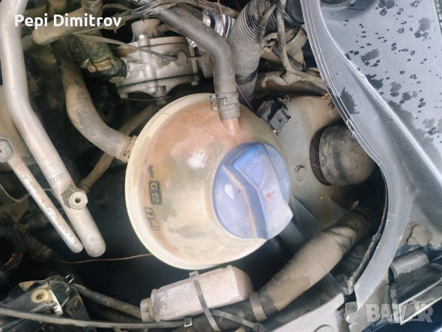 Казанче антифриз Ауди а 2 audi a2 ,2001 година , снимка 2 - Части - 51927819