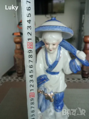 Антикварно предложение-Селски човек с кобилица., снимка 5 - Статуетки - 50407395