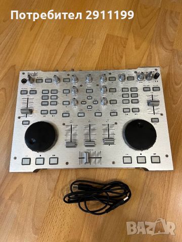 DJ контролер / микс пулт / миксер Hercules, снимка 1 - Ресийвъри, усилватели, смесителни пултове - 45781747