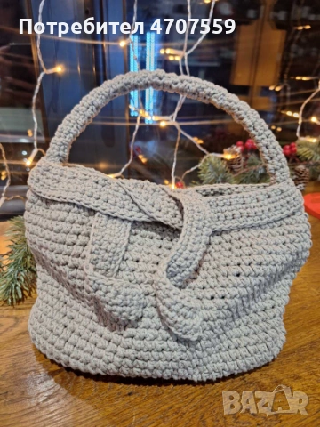 Плетени дамски чанти на една кука
