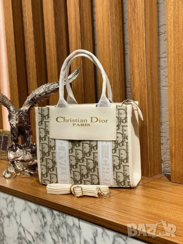 чанти christian dior 