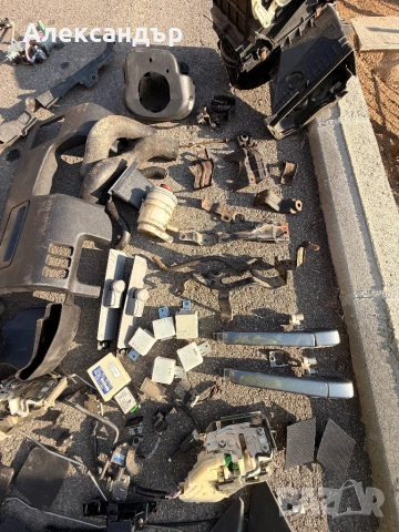 Хонда ЦРВ 2 2.2дизел фейслифт на части, снимка 13 - Автомобили и джипове - 40048499