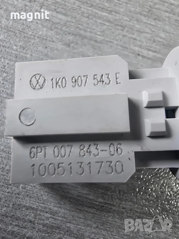 1K0907543E Датчик температура Audi Vw Seat Skoda, снимка 2 - Части - 53562104