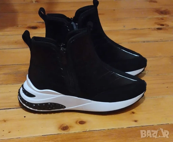 Спортни/ежедневни боти, снимка 3 - Дамски боти - 52592116