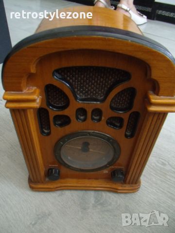 № 7613 стар радиоапарат -  Antique Radio VMR-5011 - EDUTEC  - Ретро вид  -излъчване - FM и MW - захр, снимка 3 - Други ценни предмети - 46337243