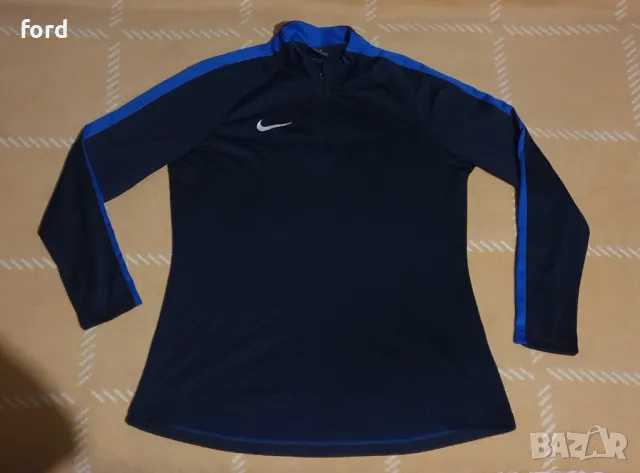 Анцунг горнище Nike DriFit , снимка 1 - Спортни екипи - 47612398