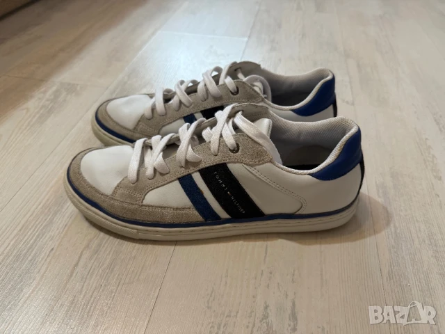 Tommy Hilfiger оригинални спортни кецове от естествена кожа, снимка 2 - Кецове - 51037443