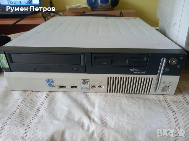 Fujitsu Siemens Scenic E600, работещ.