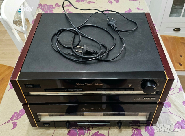 Усилвател + пред PIONEER M90 + C90, снимка 4 - Ресийвъри, усилватели, смесителни пултове - 44924878