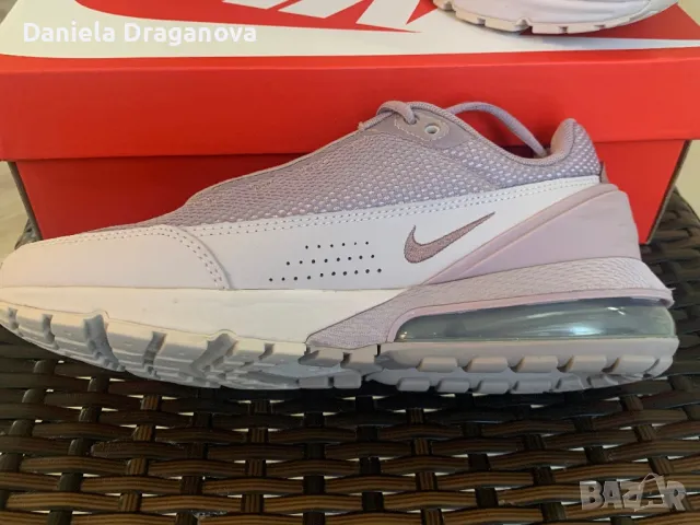 Дамски маратонки Nike Air Max Pulse, снимка 2 - Маратонки - 48176588