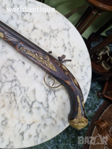 Прекрасен антикварен кремъчен пистолет , снимка 4 - Антикварни и старинни предмети - 52019864