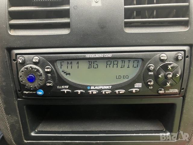 Продавам авторадио Блаупункт