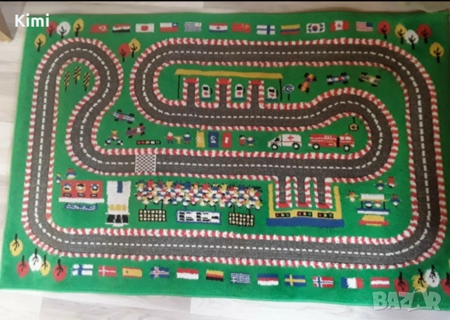 детски 3D килим с писта от формула 1, снимка 9 - Други - 52464275
